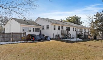 35 Bunker Hill Rd, Auburn, NH 03032