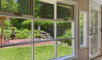 250 Whipple Ave, Burrillville, RI 02858