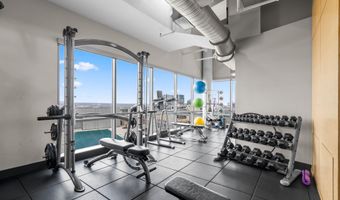 2001 15TH St N 813, Arlington, VA 22201