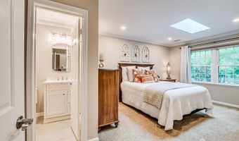 242 Alexandria Way, Bedminster, NJ 07920