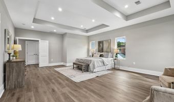 735 N GEORGE MASON Dr, Arlington, VA 22203