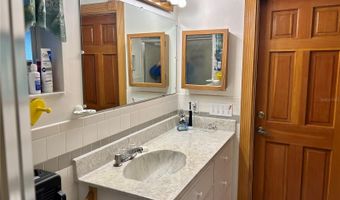 55730 HOLIDAY Cir, Astor, FL 32102
