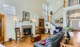 20820 YOSEMITE St, Aurora, OR 97002