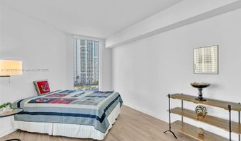 3370 Hidden Bay Dr 1002, Aventura, FL 33180