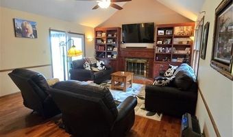 1502 Hillcrest Ct, Atchison, KS 66002