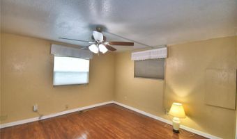 151 HOLIDAY Ln, Auburndale, FL 33823
