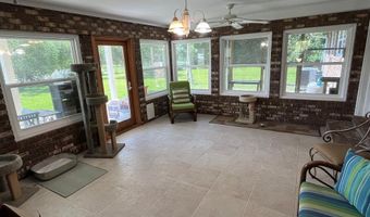 9 Apalachee St, Apalachicola, FL 32320