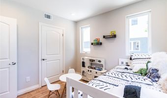 1737 S Longwood Ave, Los Angeles, CA 90019