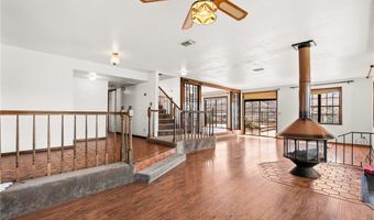 8525 Wildflower Ln, Agua Dulce, CA 91390