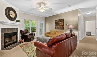 2000 Olde Eastwood Village Blvd C-206, Asheville, NC 28803