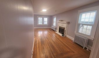 12 Division St A, Danbury, CT 06810