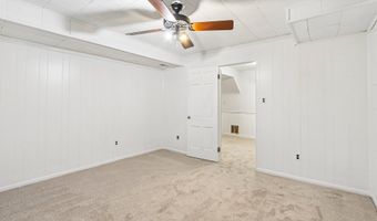 5601 KIRKWOOD Dr, Bethesda, MD 20816