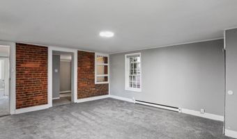 40 N MAIN St, Boonsboro, MD 21713