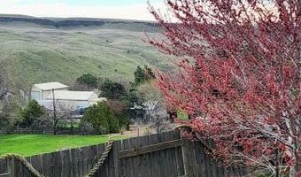1425 MAIN St, Arlington, OR 97812