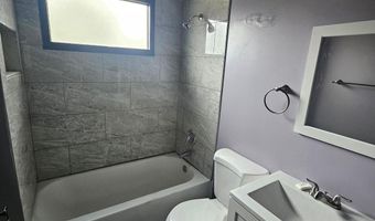 438 N 7TH St, Allentown, PA 18102