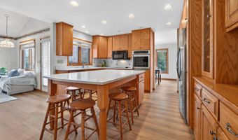 W2313 ST GERMAINE Court, Appleton, WI 54915