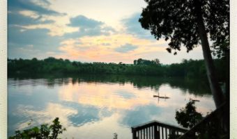 220 Way Ln, Bridport, VT 05734