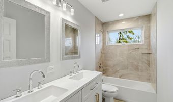 421 Roland Ave, Bayville, NJ 08721