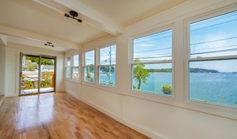 198 Shore Dr 2, Branford, CT 06405