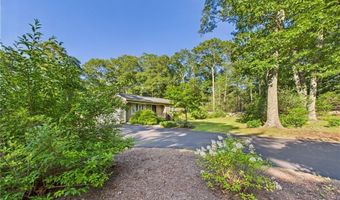 95 Mail Rd, Exeter, RI 02822