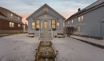 19 Pleasant Ave, Amsterdam, NY 12010