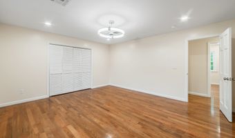 6 El Toro Dr, Bristol, CT 06010