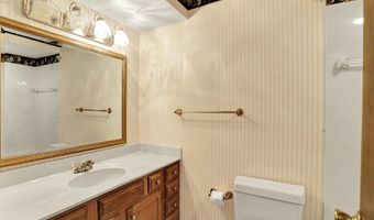 8537 Ridge Hill Dr, Indianapolis, IN 46217