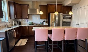104 VANGUARD Ln, Annapolis, MD 21401