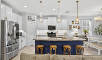 6313 SUNSAIL Pl, Apollo Beach, FL 33572