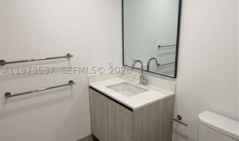 9221 E Bay Harbor Dr 309, Bay Harbor Islands, FL 33154