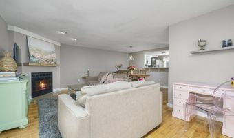 31 Wynwood Dr 31, Cromwell, CT 06416