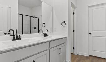 310 Brood Dr, Adkins, TX 78101