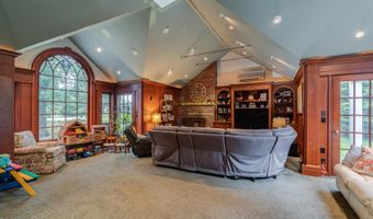 407 N TULPEHOCKEN Rd, Reading, PA 19601