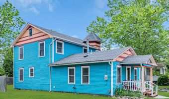 19 CENTER St, Barnegat, NJ 08005