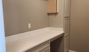 2912 NW Fairfield Ct, Ankeny, IA 50023