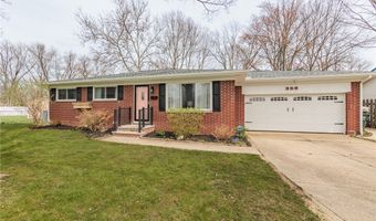 368 Sterling Cir, Berea, OH 44017