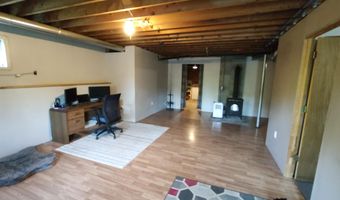 28 Cedar Ln, Cambridge, VT 05464