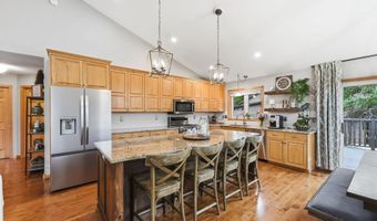 3405 Pawnee Dr SE, Alexandria, MN 56308