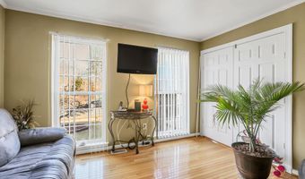 25 Cannonball Dr, Barnegat, NJ 08005