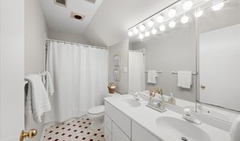 9600 EAGLE RIDGE Dr, Bethesda, MD 20817