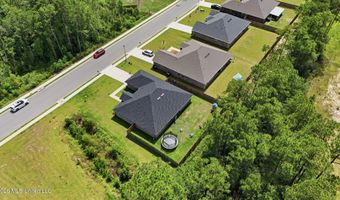 6268 Emerald Lk Dr, Biloxi, MS 39532