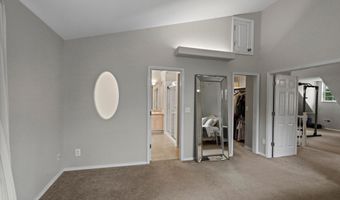 12371 Gregg Ln, Anchorage, AK 99515