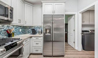 403 FLAMINGO Dr, Apollo Beach, FL 33572