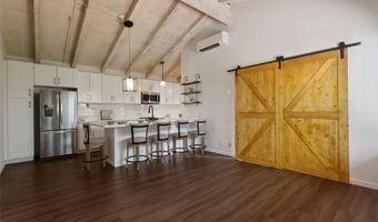 1482 Honokahua St, Honolulu, HI 96825