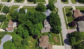 2316 Woodview Ct, Ashland, OH 44805
