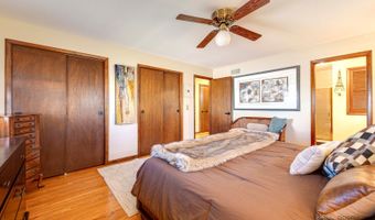 2042 S Goebbert Rd, Arlington Heights, IL 60005