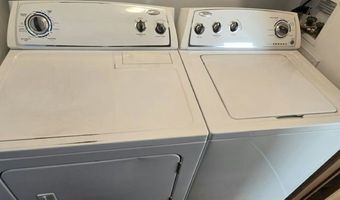 43 Coke Ave 83, Avenel, NJ 07001