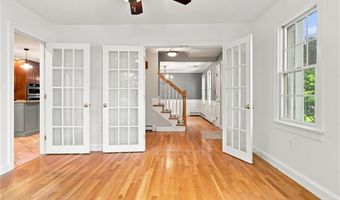 6 Cathedral Ct, Cumberland, RI 02864