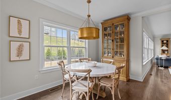 216 Hickory Ln, Adams Twp., PA 16046