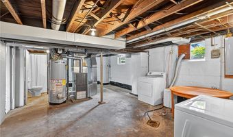 1605 Maratta Rd, Aliquippa, PA 15001